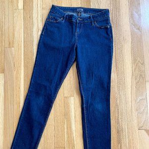 Apt. 9 Jeans